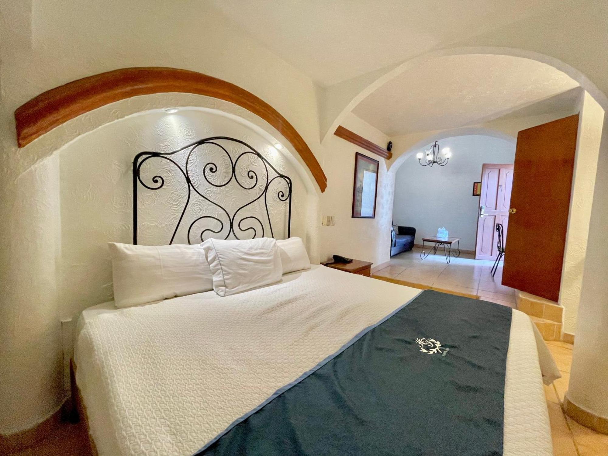 Hotel Frances